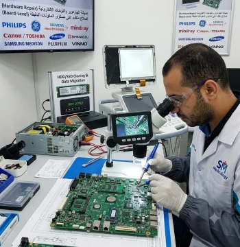 صيانة الهاردوير واللوحات الإلكترونية (Hardware Repair):